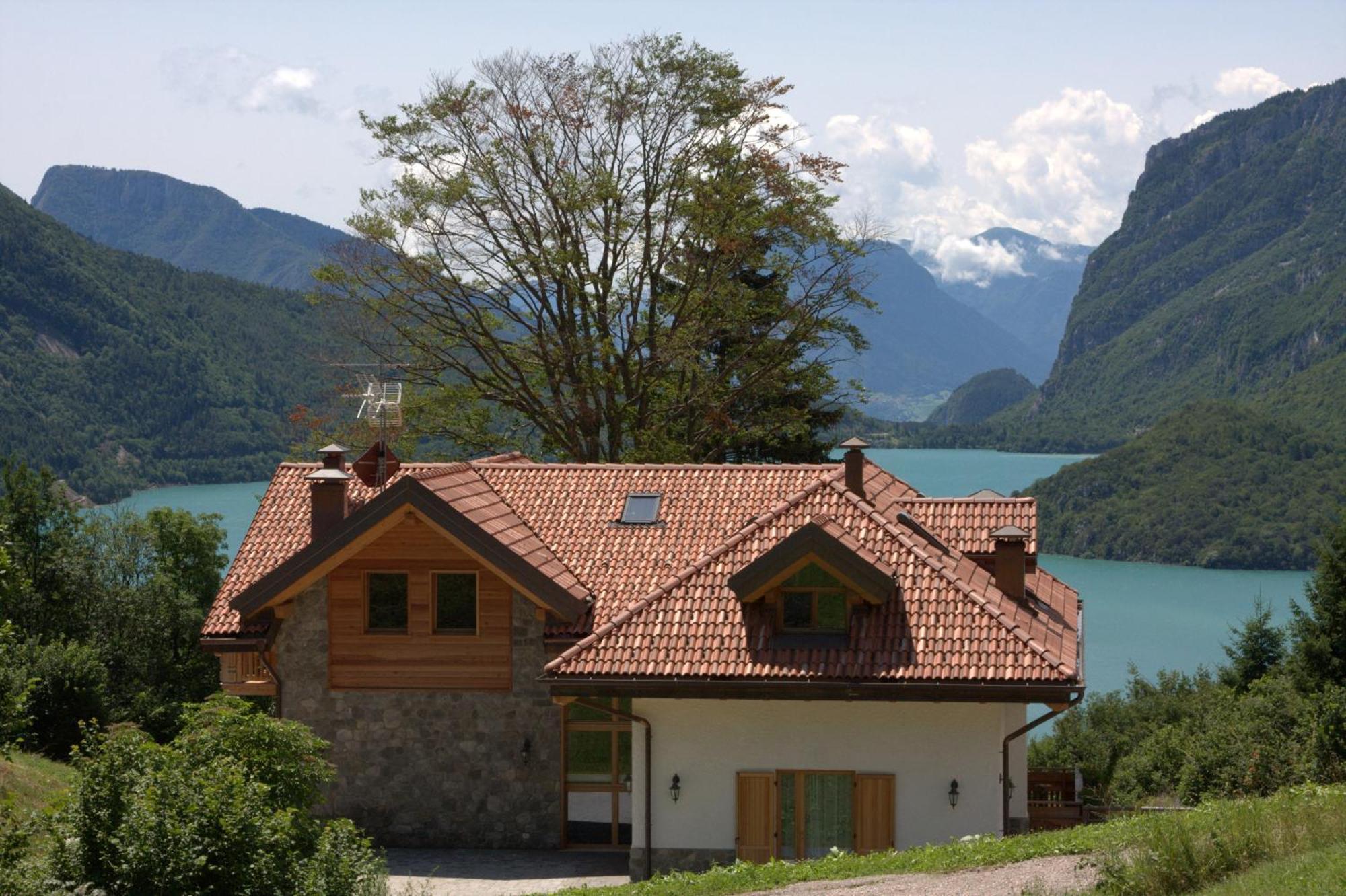 Agriturismo Ai Castioni Мольвено Экстерьер фото