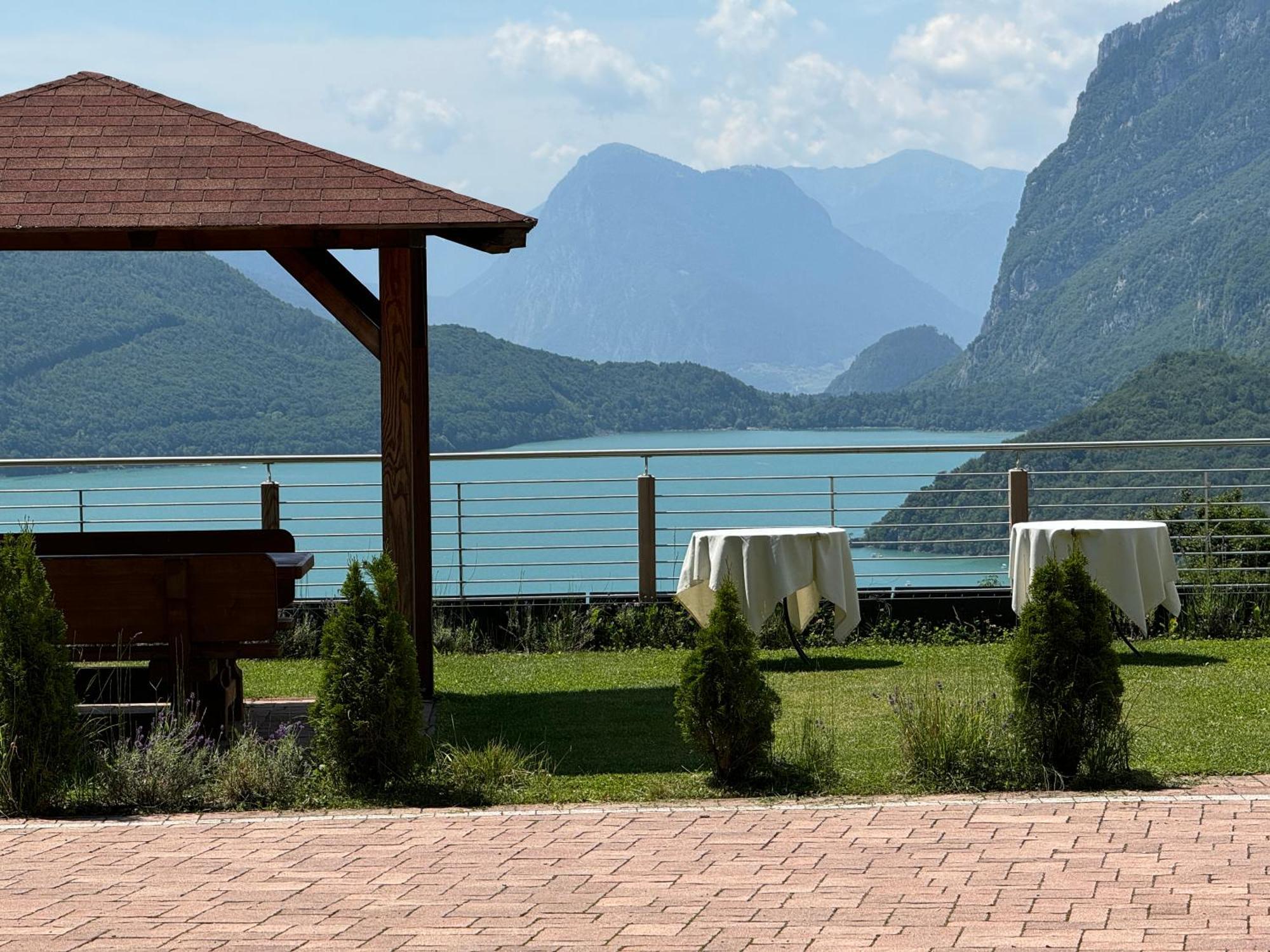 Agriturismo Ai Castioni Мольвено Экстерьер фото